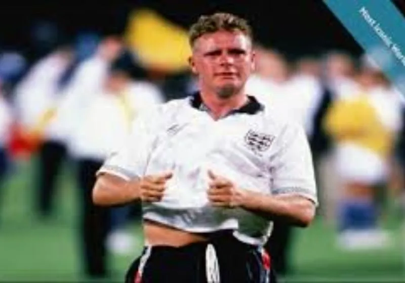 Paul Gascoigne đã chơi rực sáng, góp công lớn đưa đội tuyển Anh tiến vào bán kết