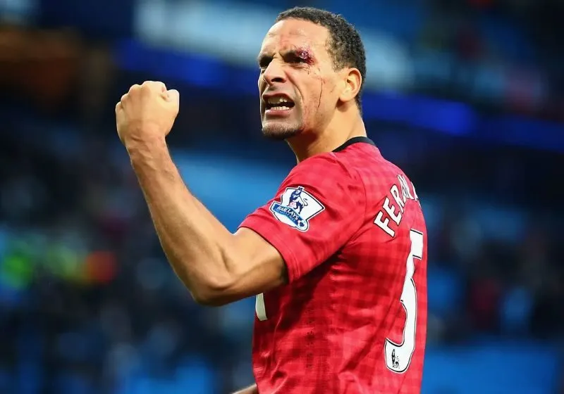 Rio Ferdinand gia nhập Manchester United